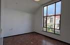 5 Bed Townhouse with En Suite in Lavington - 14