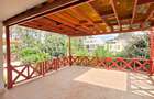 5 Bed Townhouse with En Suite at Lavington Green - 4