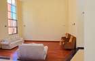5 Bed Townhouse with En Suite at Lavington Road - 5