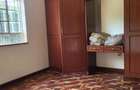 5 Bed House with En Suite in Runda - 16