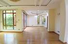 5 Bed Townhouse with En Suite at Lavington Green - 8