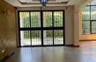 5 Bed Townhouse with Garden in Lavington - 6