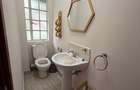 5 Bed Villa at Rosslyn - 11