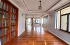 4 Bed Townhouse with En Suite at Lavington Green - 13