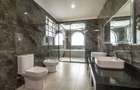 5 Bed House at Ridgeways - 13