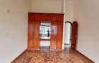 5 Bed Townhouse with En Suite at Riverside Garden - 9