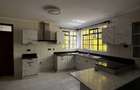 5 Bed Townhouse with En Suite at James Gichuru - 3