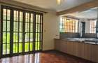 4 Bed Townhouse with En Suite in Rosslyn - 11