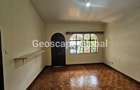5 Bed House with En Suite in Riverside - 8