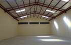 7,089 ft² Warehouse with Parking in Industrial Area - 18