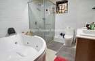 5 Bed House with En Suite at Kerarapon Drive - 14
