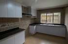 5 Bed Townhouse with En Suite in Lavington - 14