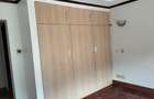 5 Bed Townhouse with En Suite in Runda - 11