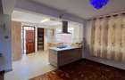 5 Bed Villa with En Suite in Runda - 9