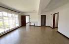 4 Bed House with En Suite in Runda - 17