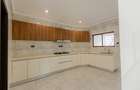 3 Bed Apartment with En Suite at Mandera Road - 7