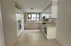 3 Bed Apartment with En Suite in Riverside - 4