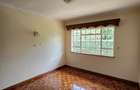 5 Bed House with En Suite in Runda - 19