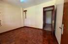 5 Bed House with En Suite in Nyari - 5
