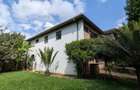 5 Bed Townhouse with En Suite at Kyuna - 3