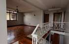 4 Bed Apartment with En Suite at Riverside Drive - 10