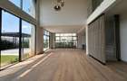 5 Bed Villa with En Suite in Runda - 4