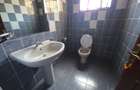 5 Bed House with En Suite in Runda - 18