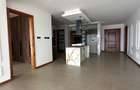 4 Bed Apartment with En Suite in Riverside - 20