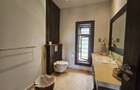 9 Bed House with En Suite at Lavington Green - 12