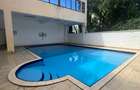 3 Bed Apartment with En Suite at Off Links Road - 19