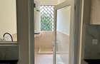 3 Bed Apartment with En Suite in Parklands - 8