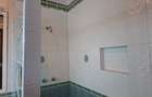 5 Bed House with En Suite at Benin Dr - 12