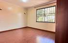 5 Bed Townhouse with En Suite in Lavington - 8
