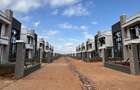 4 Bed Townhouse with En Suite at Eastern Bypass - 1