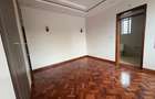 5 Bed House with En Suite at Mushroom Gardens - 9