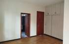3 Bed Apartment with En Suite in General Mathenge - 9
