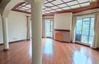 5 Bed House with En Suite at Old Runda. - 9