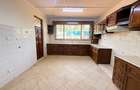 5 Bed Townhouse with En Suite in Lavington - 1