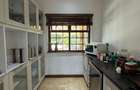 5 Bed Villa with En Suite in Runda - 18