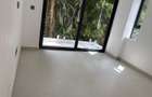 2 Bed Apartment with En Suite in Brookside - 4