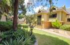 5 Bed Townhouse with En Suite at Lavington Green - 14