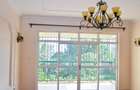 3 Bed Apartment with En Suite at Hatheru Road - 6