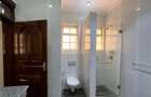 5 Bed Townhouse with En Suite in Kyuna - 14