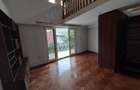 5 Bed Villa with En Suite in Lavington - 9