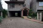 5 Bed Townhouse with En Suite at James Gichuru - 3