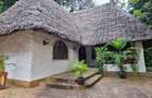 1 Bed Villa with En Suite at La-Marina - 5