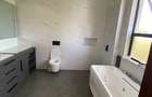 5 Bed House with En Suite in Runda - 12