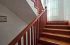 5 Bed Townhouse with En Suite at Off Convent Drive - 9