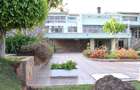 2,000 ft² Commercial Property with Parking in Lavington - 7