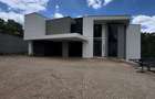5 Bed Villa with En Suite in Nyari - 20